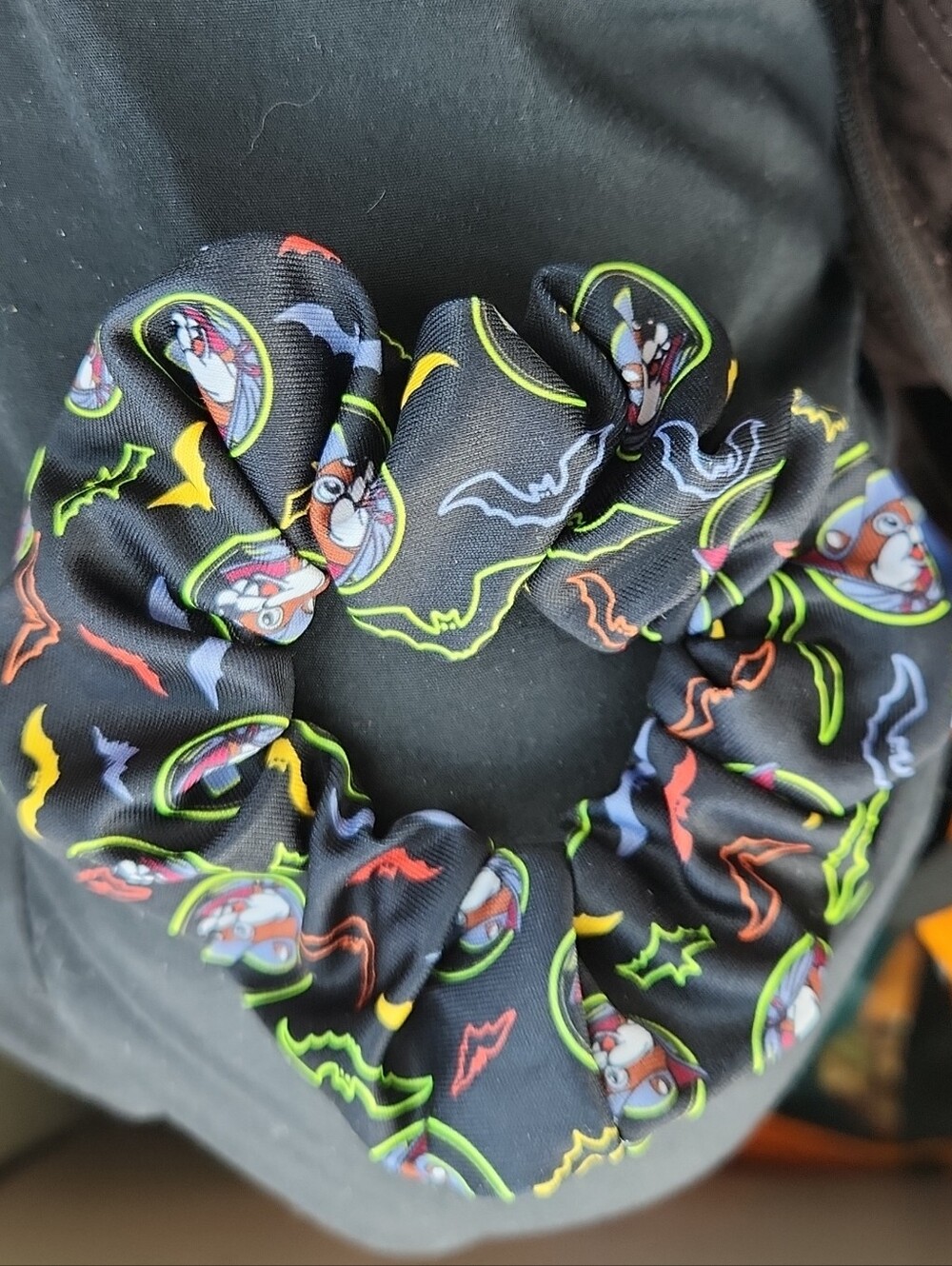 Buc-ee's Black Halloween Bat Print Scrunchie - Seasonal